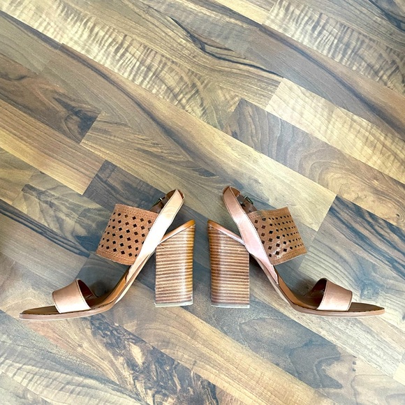 Saddle Brown/ Camel Strappy Block Heel - Saks Off 5th - Size 9 - Picture 4 of 7